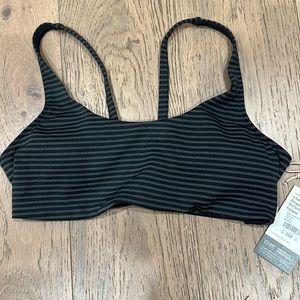 Vuori Yosemite stripe bra